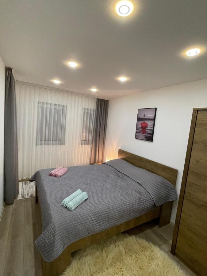 Luna Apartment Novi Pazar Bagian luar foto