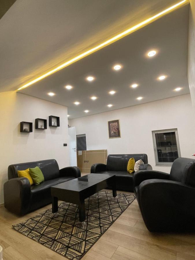 Luna Apartment Novi Pazar Bagian luar foto