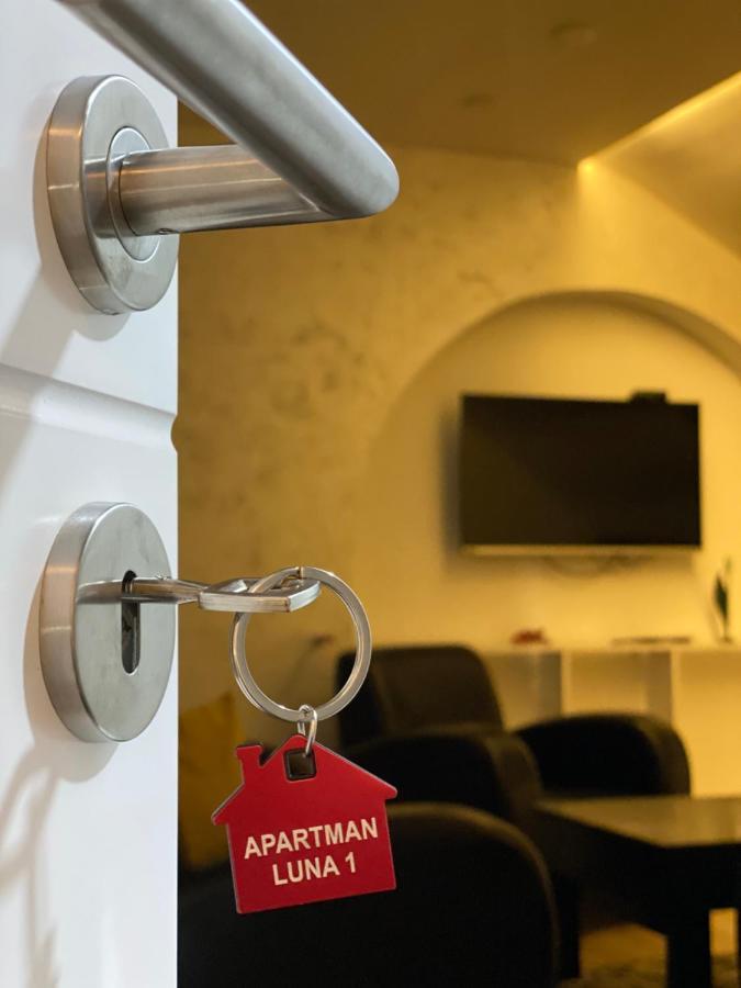 Luna Apartment Novi Pazar Bagian luar foto