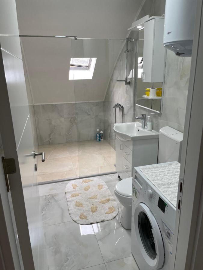 Luna Apartment Novi Pazar Bagian luar foto