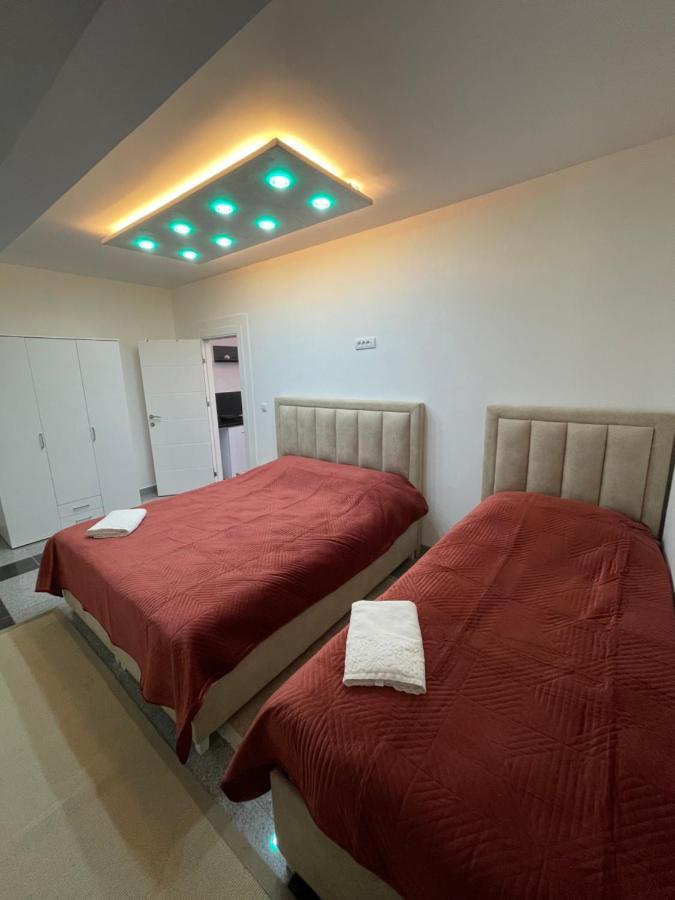 Luna Apartment Novi Pazar Bagian luar foto