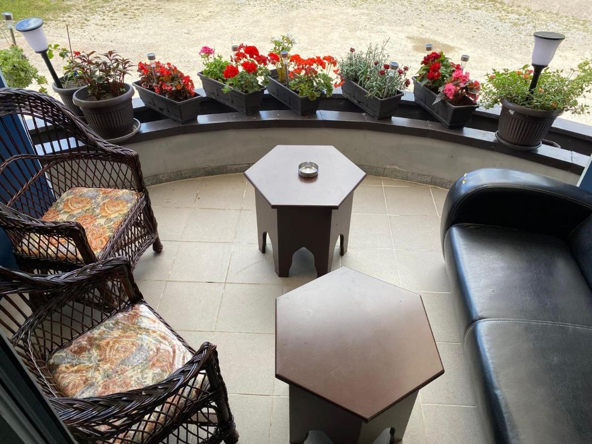 Luna Apartment Novi Pazar Bagian luar foto